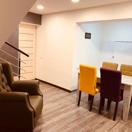 It Hotel Tumanyan Street Jerevan Eksteriør billede