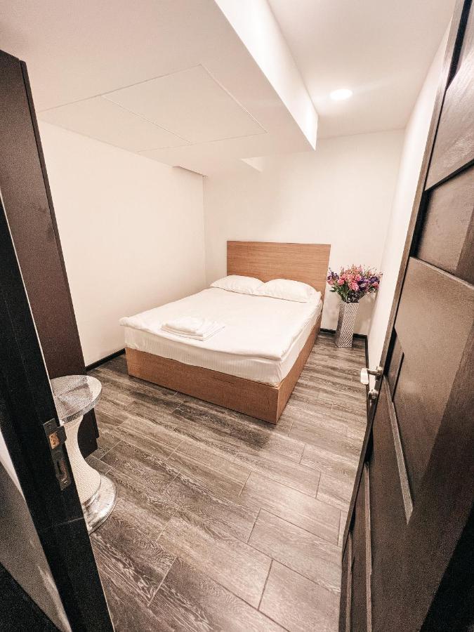 It Hotel Tumanyan Street Jerevan Eksteriør billede