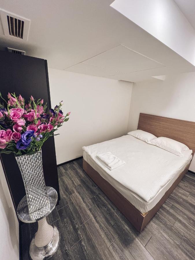It Hotel Tumanyan Street Jerevan Eksteriør billede