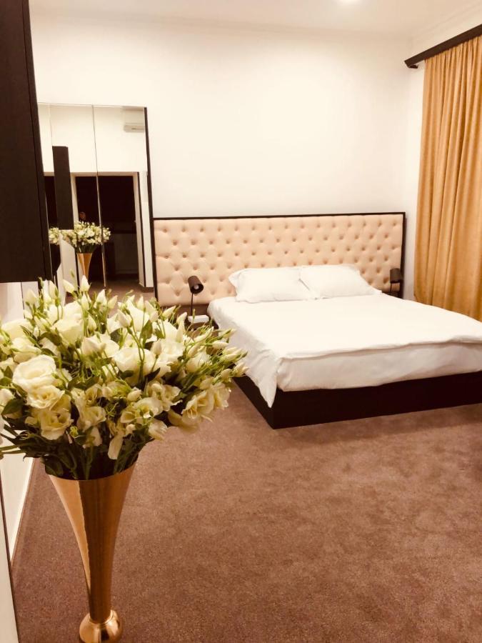 It Hotel Tumanyan Street Jerevan Eksteriør billede