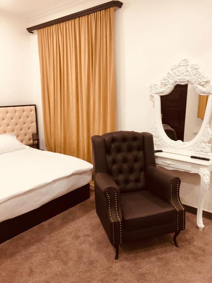 It Hotel Tumanyan Street Jerevan Eksteriør billede