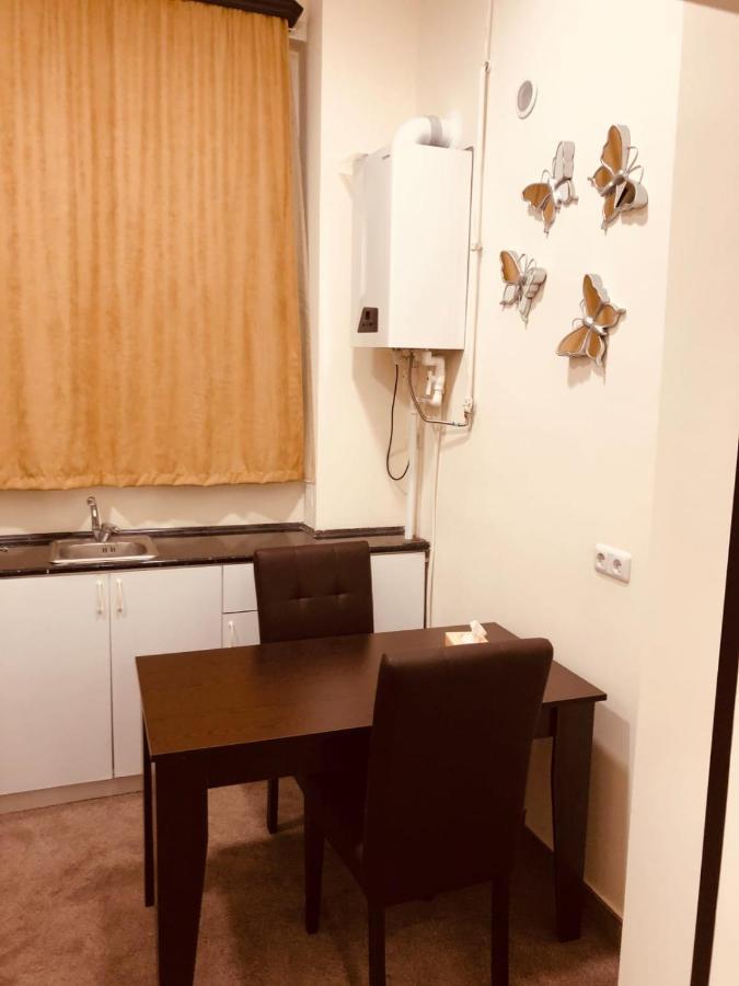 It Hotel Tumanyan Street Jerevan Eksteriør billede