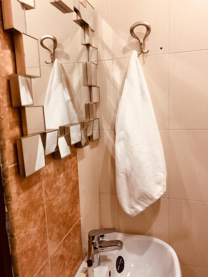 It Hotel Tumanyan Street Jerevan Eksteriør billede